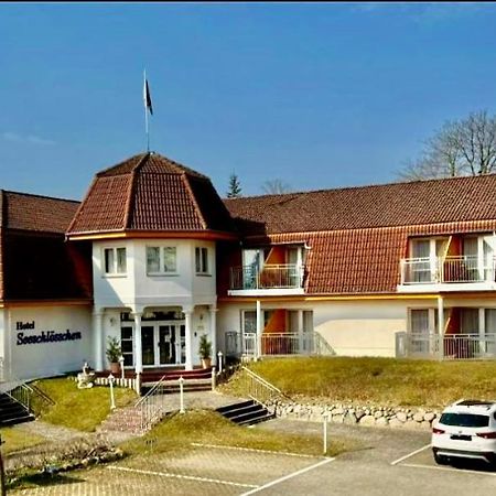 Hotel Garni Seeschloesschen Kölpinsee Exterior foto